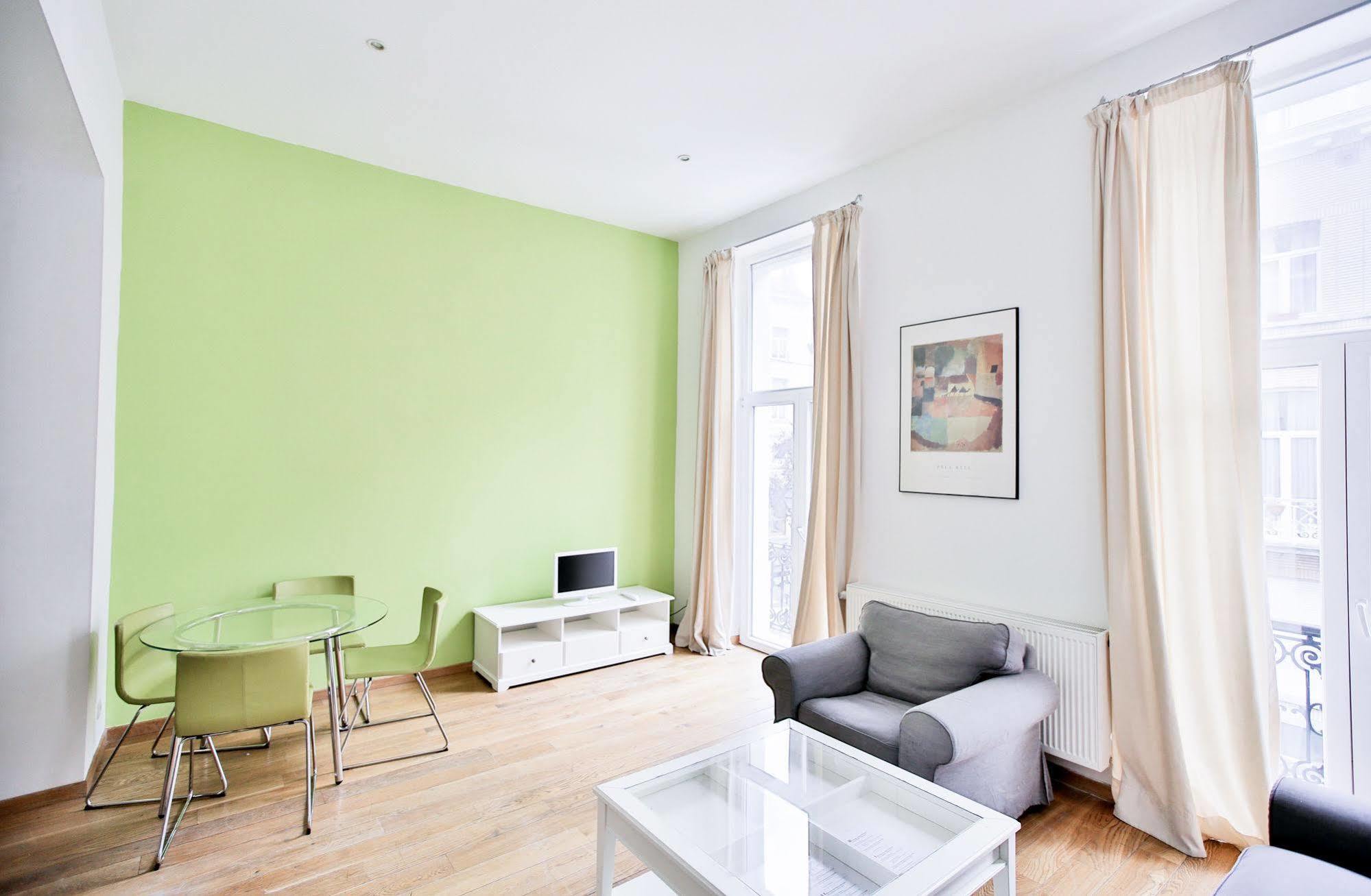 Louise Uptown Apartments Bruxelas Exterior foto